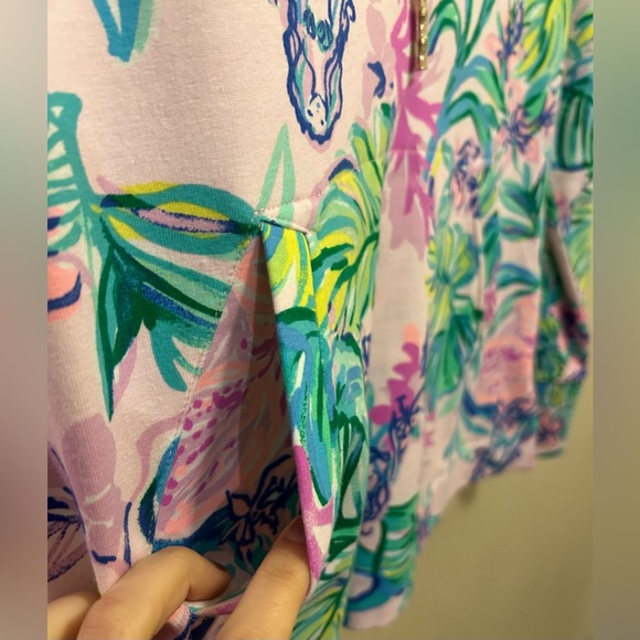 Lilly Pulitzer Tropical Print Pullover - Picture 5 of 10